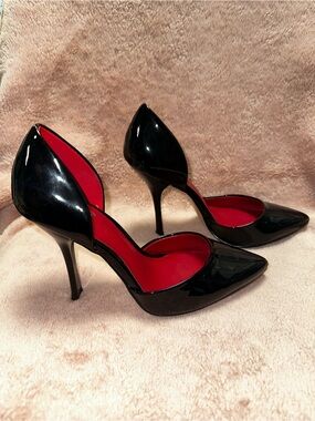 MIX No.6 Women’s Black Patent Leather Pumps - Size: 6